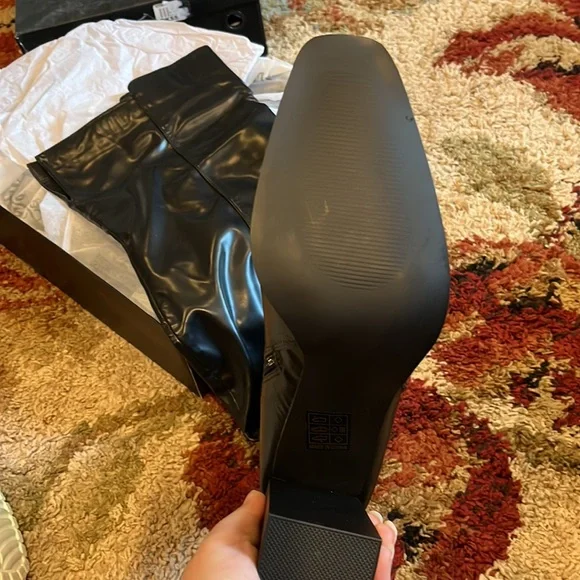 NIB ruched square toe heeled over the knee boots - Picture 3 of 6